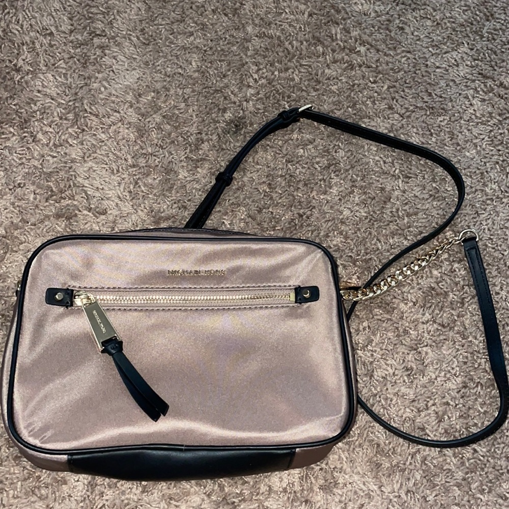 Michael kors nylon beige crossbody